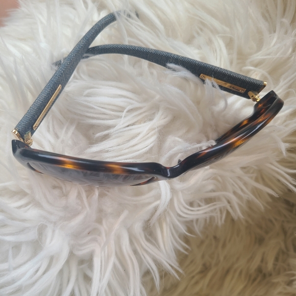 Authentic CHANEL Denim CC Sunglasses Havana- Great Condition - Picture 8 of 12